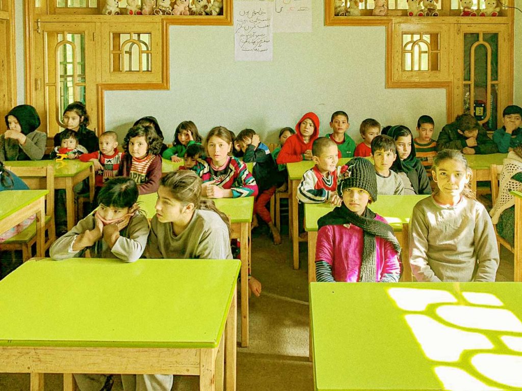 background_shams_rumi